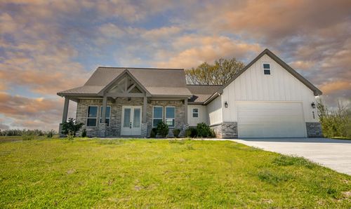 925 Buffalo Trl, Angleton, TX, 77515-5437 | Card Image
