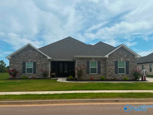 26444 Birkshire Ln, Athens, AL, 35613-8696 | Card Image