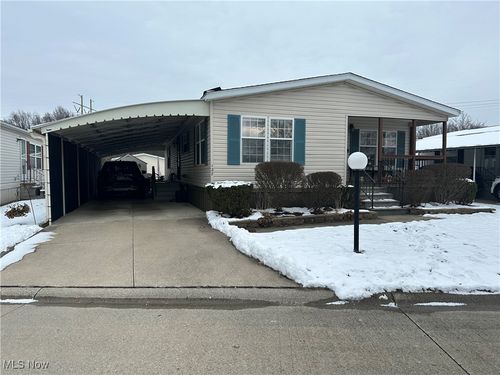 unit-127-27202 Cook Rd, Olmsted Twp, OH, 44138-1068 | Card Image
