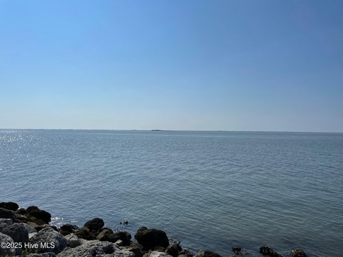 620 Seashore Dr, Atlantic, NC, 28511-9793 | Card Image