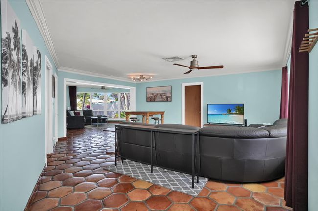 2009 Ne 24th St, House other with 2 bedrooms, 2 bathrooms and null parking in Wilton Manors FL | Image 34