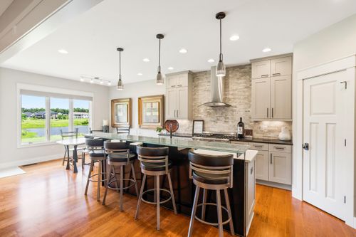 1107 Marcassin Dr, COLUMBIA, MO, 65201-5203 | Card Image