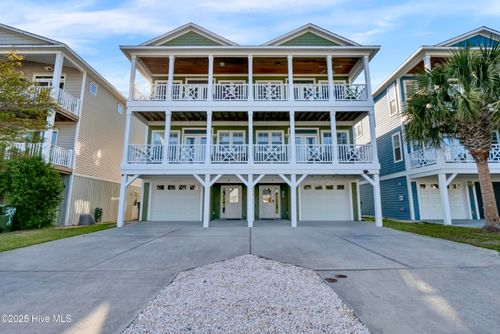 326 Third Ave S, Kure Beach, NC, 28449-3721 | Card Image