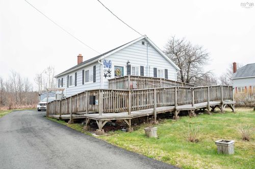 46 Quarry Rd, Glace Bay, NS, B1A1G1 | Card Image