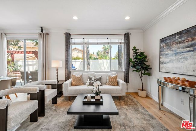 33 Halifax Pl, House other with 3 bedrooms, 3 bathrooms and 2 parking in Irvine CA | Image 4