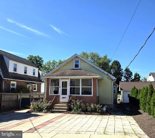 902 Haines Ave, WILMINGTON, DE, 19809-3246 | Card Image