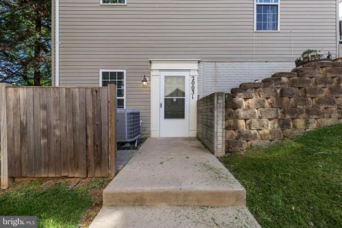 116-24-20031 Dunstable Cir, GERMANTOWN, MD, 20876-6348 | Card Image