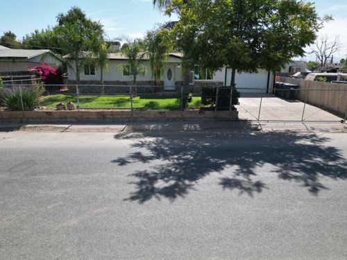 332 Alta Vista St, Porterville, CA, 93257-5208 | Card Image