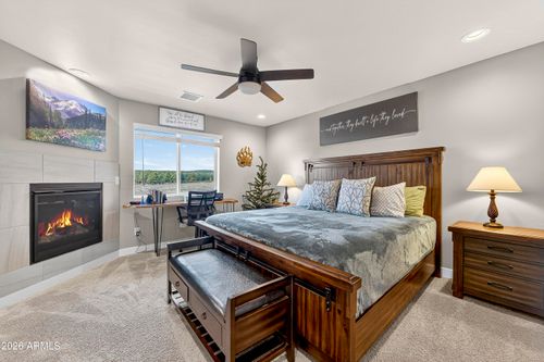 12250 Curtis Ct, Bellemont, AZ, 86015-3313 | Card Image