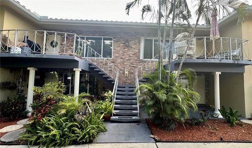 apt-2b-1911 Ne 28th Ct, Lighthouse Point, FL, 33064-7611 | Card Image