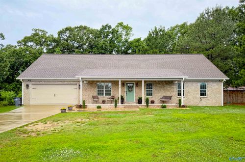 638 County Road 487, Moulton, AL, 35650-7049 | Card Image