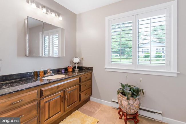 409 Hilltop Rd, House other with 3 bedrooms, 3 bathrooms and null parking in STRASBURG PA | Image 25