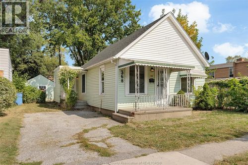 368 Mckay Ave, Windsor, ON, N9B1Z6 | Card Image