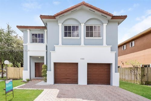 15464 Sw 18 Lane, Miami, FL, 33185 | Card Image