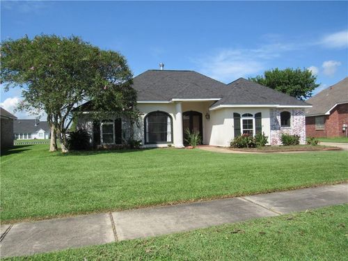 120 Oak Moss Dr, La Place, LA, 70068-7114 | Card Image