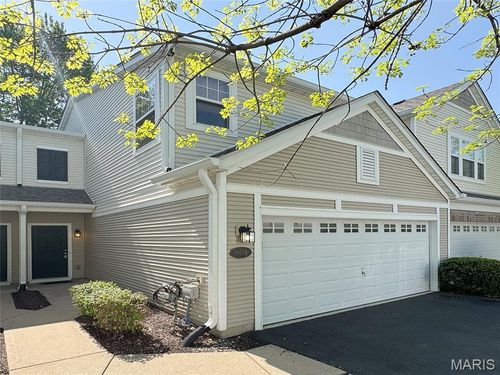 904 Kingston Terrace Ct, Saint Charles, MO, 63301-1488 | Card Image