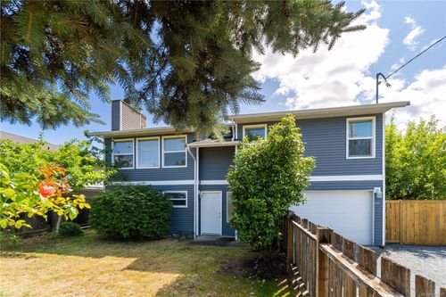 646 Georgia Ave, Nanaimo, BC, V9R3W2 | Card Image