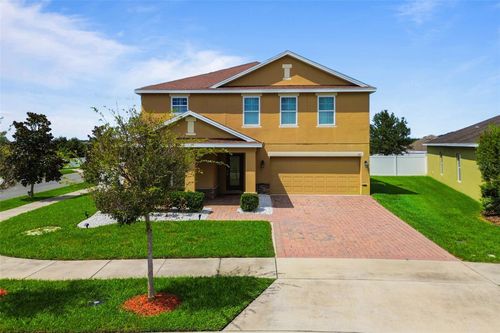 301 Sparrow Hawk Dr, GROVELAND, FL, 34736-8055 | Card Image