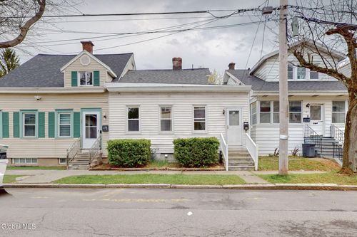 21 Moore St, Albany, NY, 12202-1244 | Card Image