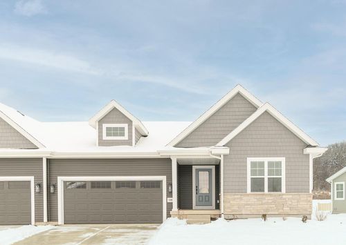 2162 Waters Edge Trl, MADISON, WI, 53718-9408 | Card Image