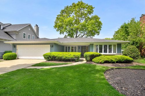 1405 N West St, Naperville, IL, 60563-2430 | Card Image