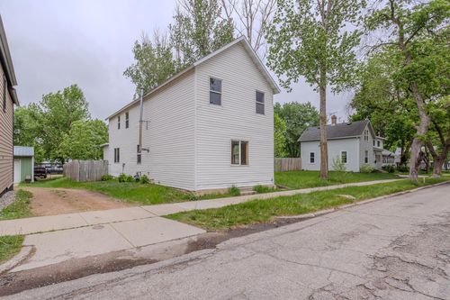205 Elm Ave Se, Montgomery, MN, 56069-1630 | Card Image