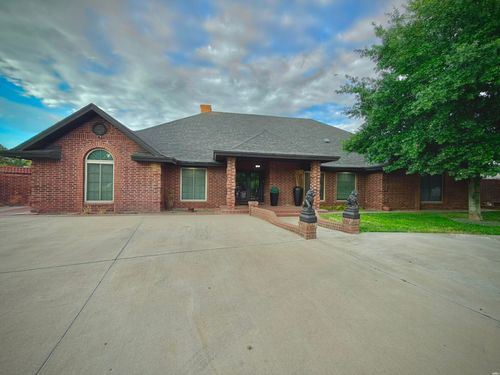 2032 N Vega Ct, Hobbs, NM, 88240-3446 | Card Image