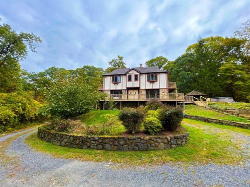 5 Camelot, Marlboro, NY, 12542-6503 | Card Image