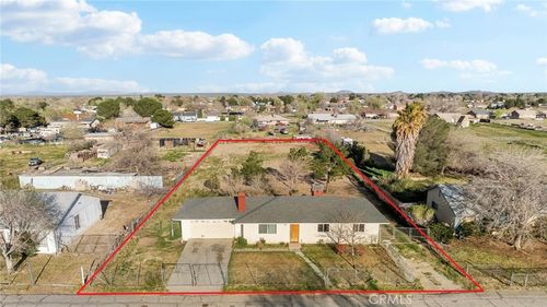 40562 172nd St E, Lancaster, CA, 93535 | Card Image