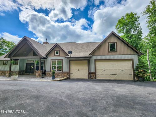 635 Norris Shores Dr, Sharps Chapel, TN, 37866-1756 | Card Image