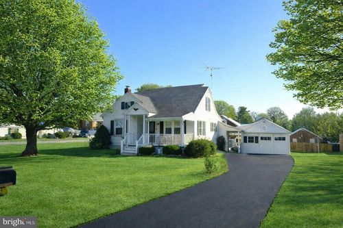 355 S Camp St, RED LION, PA, 17356-8549 | Card Image