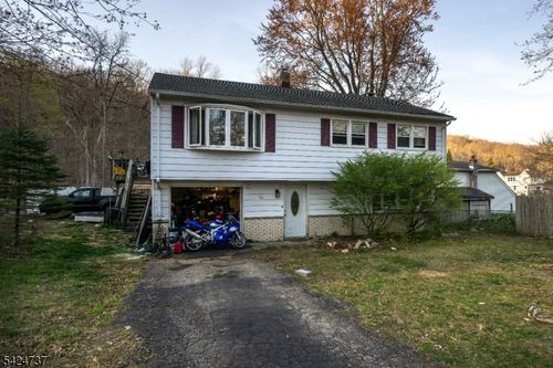 168 Art St, Ringwood, NJ, 07456-1227 | Card Image