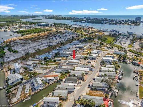 16 Helen Ln, FORT MYERS BEACH, FL, 33931-2940 | Card Image