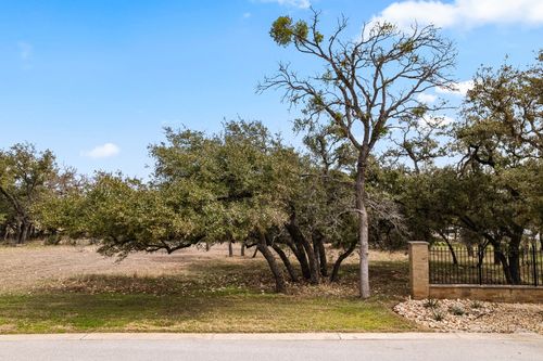 10913 Vista Heights Dr, Georgetown, TX, 78628-2011 | Card Image