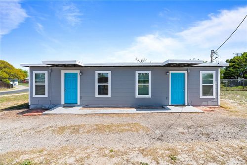 519 Claride St, Corpus Christi, TX, 78418-3206 | Card Image