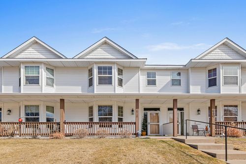 678 Orrin St, Saint Paul, MN, 55102-4111 | Card Image