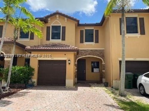 373 Ne 37th Ave, Homestead, FL, 33033-6225 | Card Image