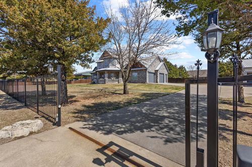 496 Brandon Way, Pottsboro, TX, 75076-3602 | Card Image