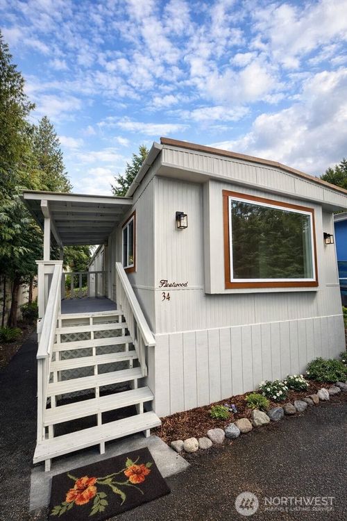 34-3333 228th St Se, Bothell, WA, 98021-8948 | Card Image