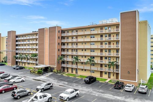 108-500 Ne 12th Ave, Hallandale Beach, FL, 33009-3648 | Card Image
