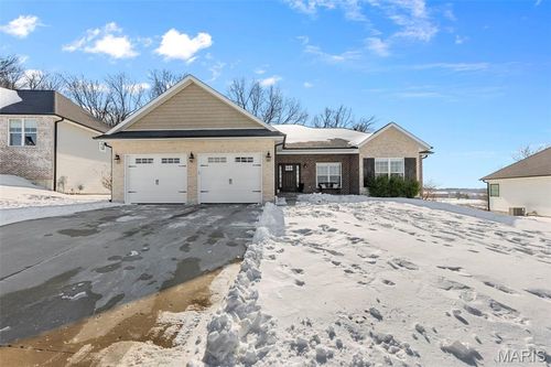 4241 Stone Creek Dr, Cape Girardeau, MO, 63701 | Card Image