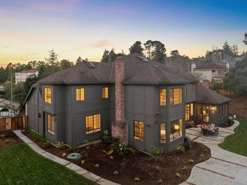 1080 Macadamia Dr, Hillsborough, CA, 94010-6217 | Card Image