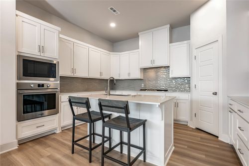 6207 Sw Prism Path St, Bentonville, AR, 72713-5143 | Card Image
