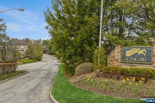 54 Paris Cir, West Orange, NJ, 07052-1129 | Card Image