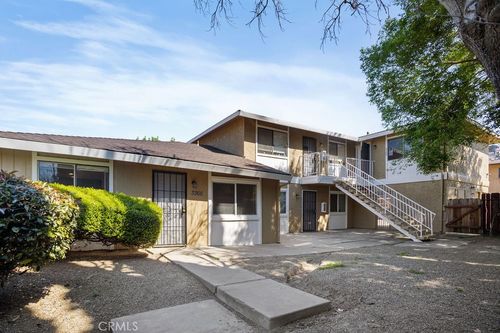 3360 R St, Merced, CA, 95348-2341 | Card Image