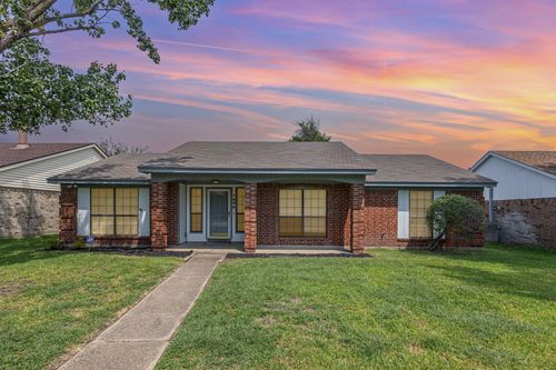 1009 Morrison Dr, Mesquite, TX, 75150-6087 | Card Image