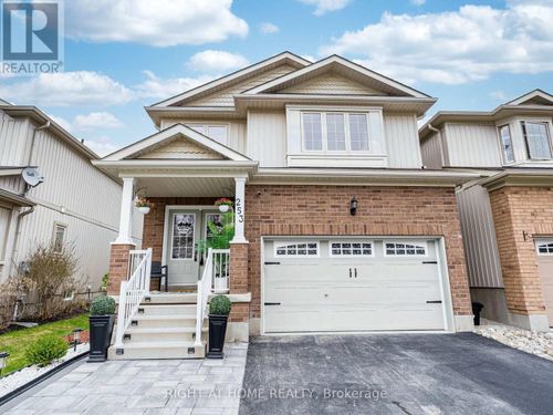 253 E Greenwood Drive, Essa (Angus), ON, L0M1B4 | Card Image