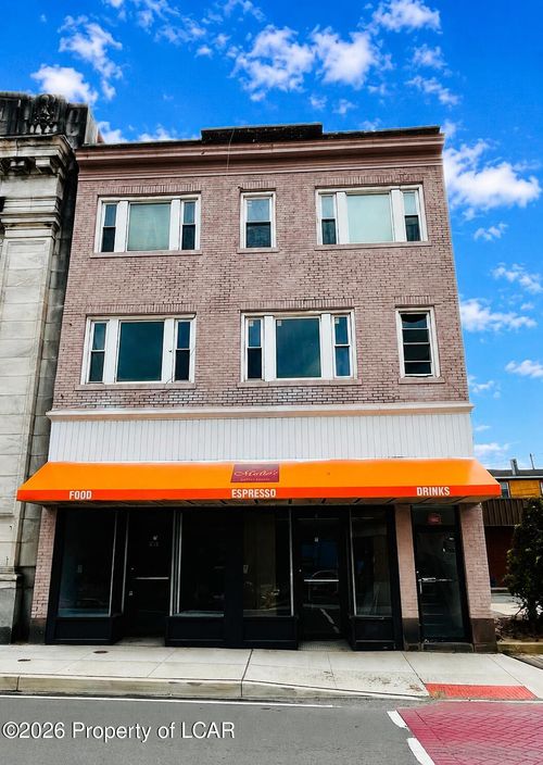 71 Main St, Nanticoke, PA, 18634-1615 | Card Image