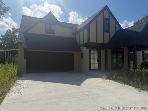4954 Boston Pl, Tulsa, OK, 74105-4606 | Card Image
