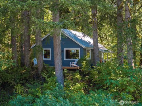 12319 744th Ave Ne, Skykomish, WA, 98288 | Card Image